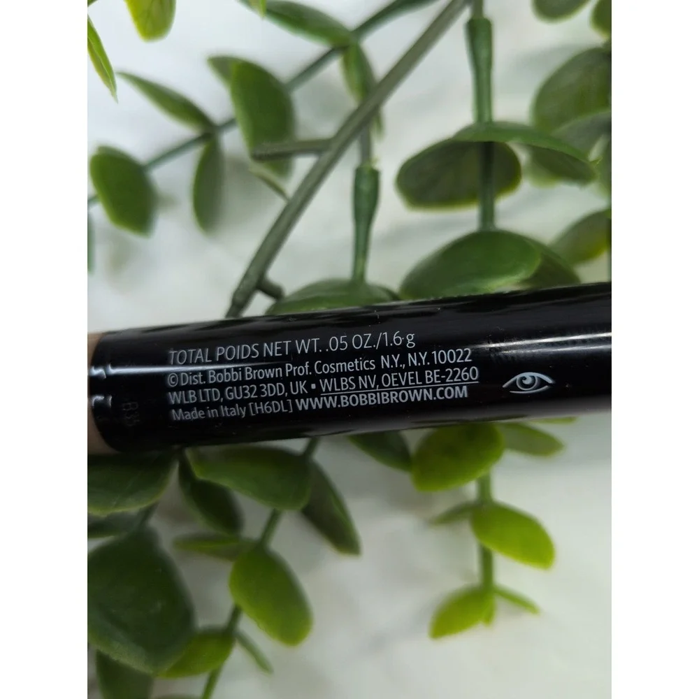 NEW! SILK & RICH NAVY🥰Bobbi Brown Dual-Ended Long Wear Cream Shadow Stick .05oz
